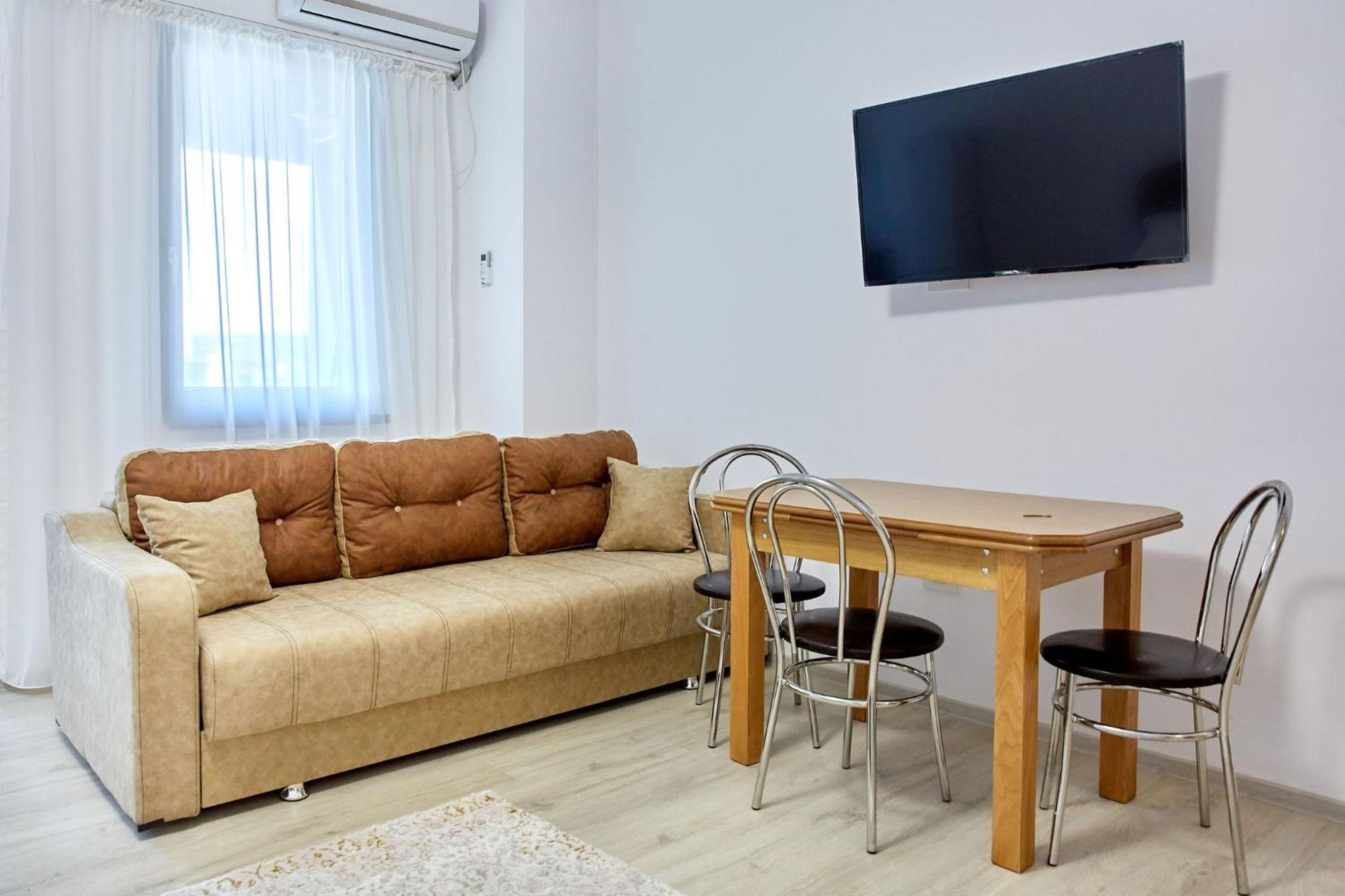 Apartamente Tomis Villa Năvodari Exteriör bild
